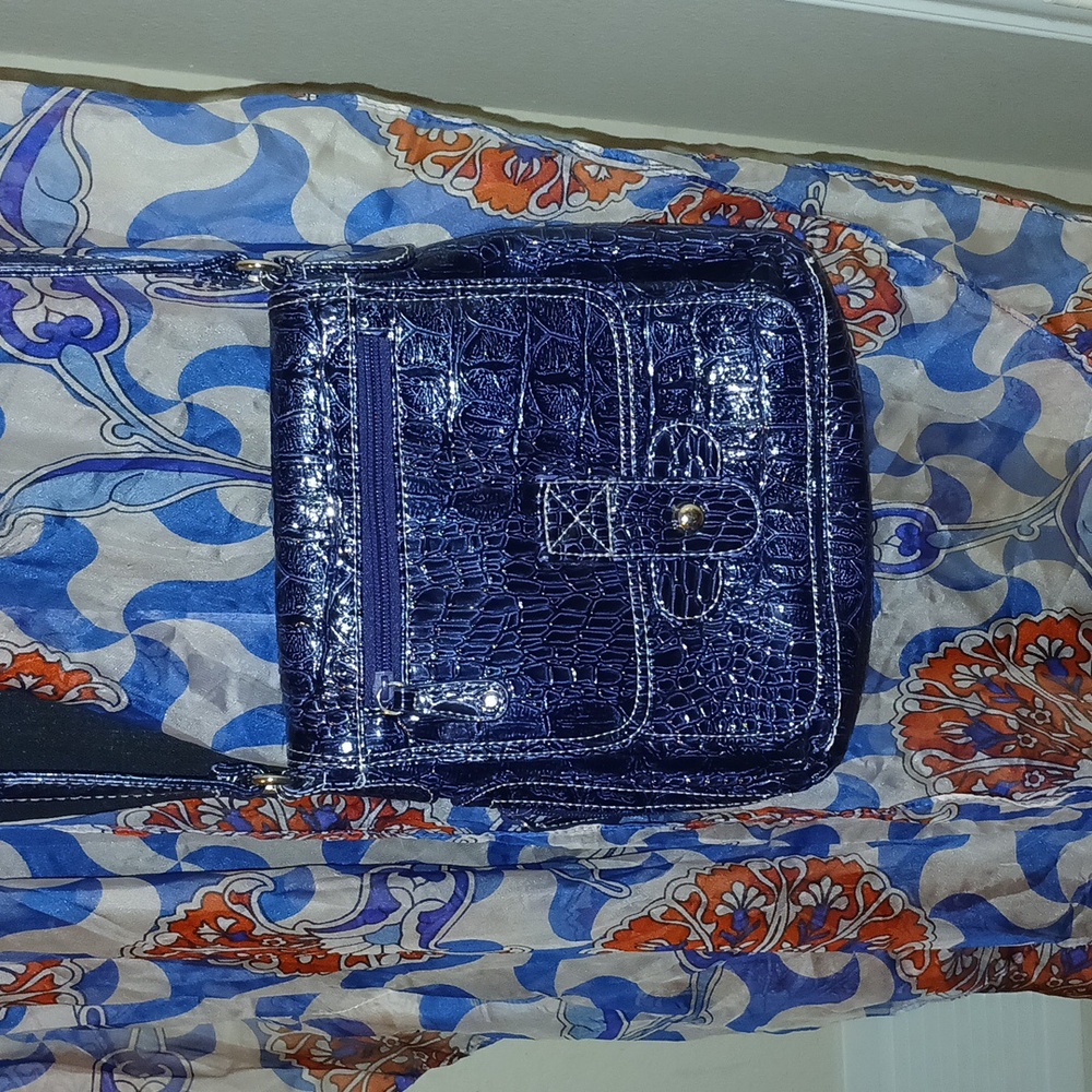 Crossbody bag
